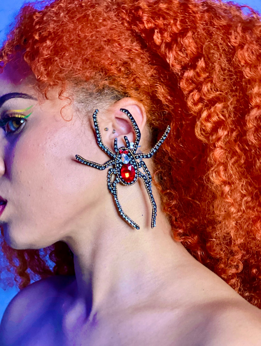 Black Widow - Earrings