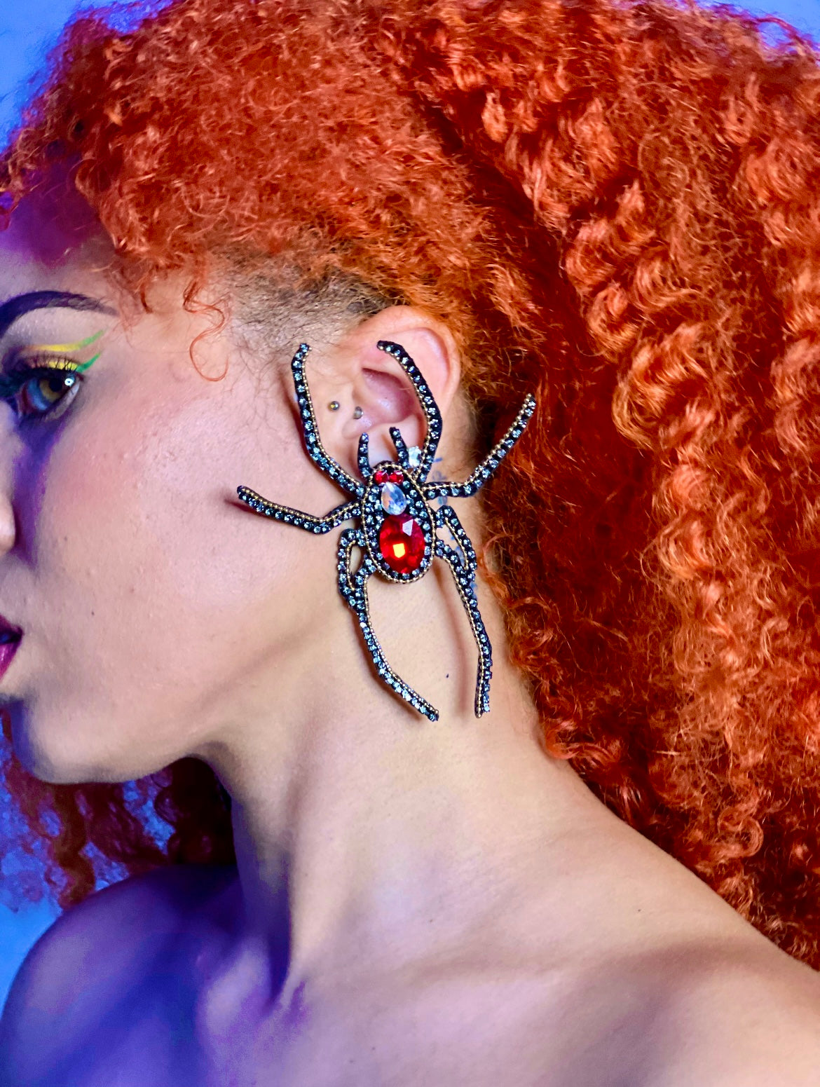 Black Widow - Earrings