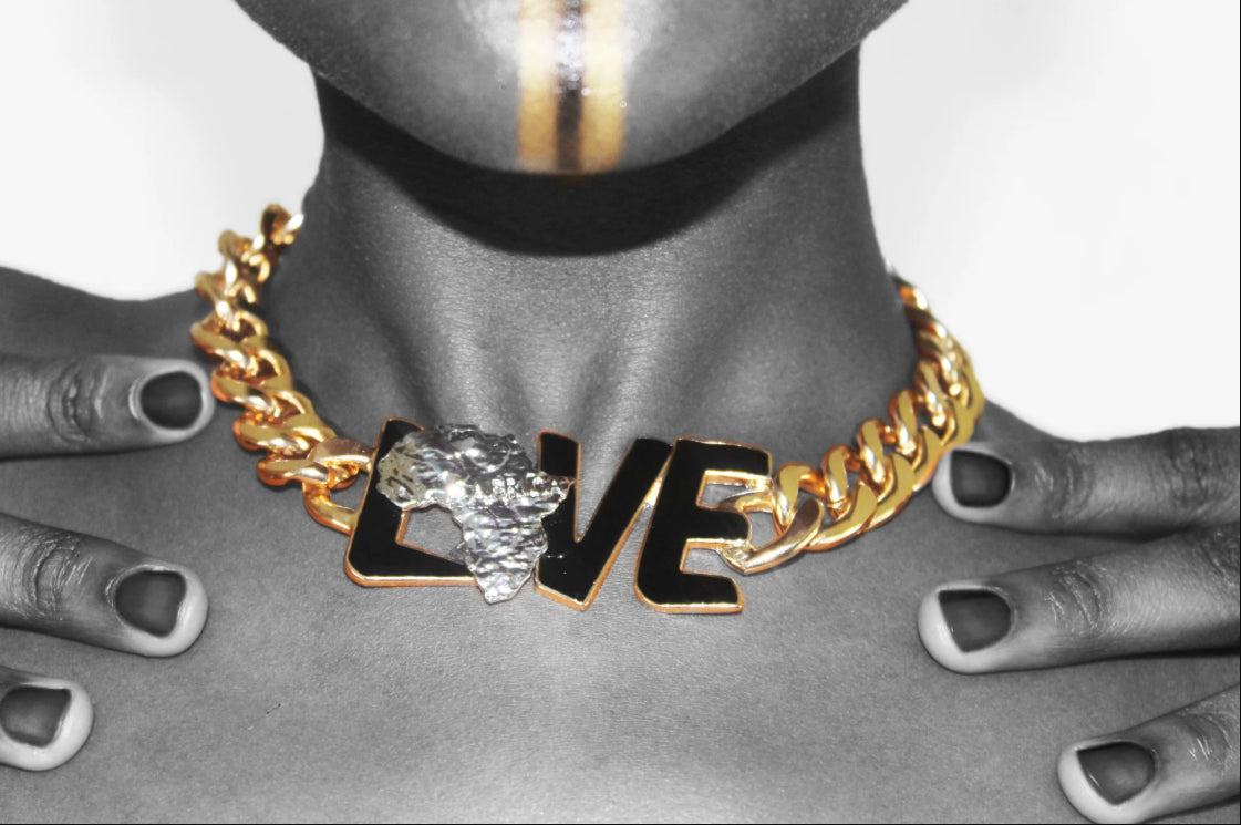 Gotta L<3ve Africa! - Necklace